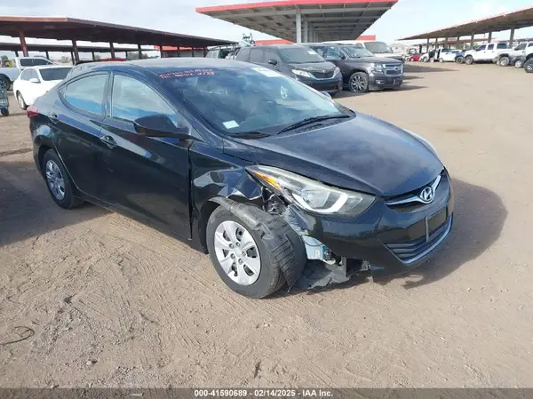 5NPDH4AE0GH742388 2016 HYUNDAI ELANTRA - Image 1