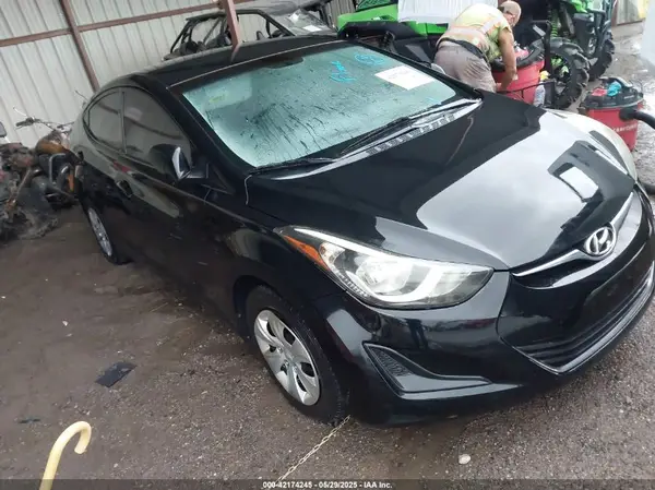 5NPDH4AE0GH744688 2016 HYUNDAI ELANTRA - Image 1