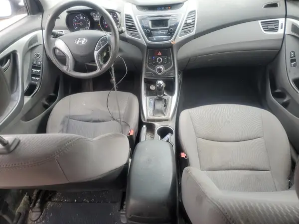 5NPDH4AE0GH745792 2016 HYUNDAI ELANTRA - Image 8