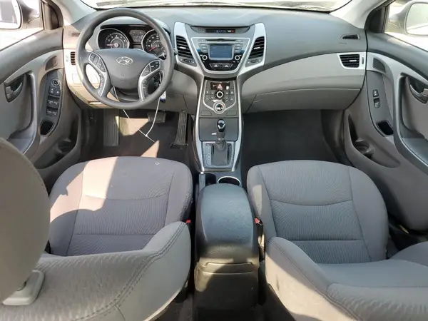 5NPDH4AE0GH747767 2016 HYUNDAI ELANTRA - Image 8