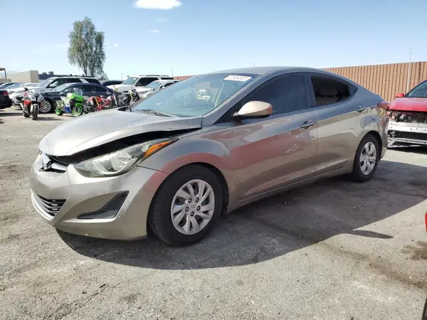 5NPDH4AE0GH748675 2016 HYUNDAI ELANTRA - Image 1