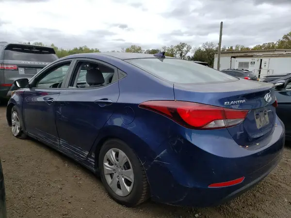 5NPDH4AE0GH750460 2016 HYUNDAI ELANTRA - Image 2