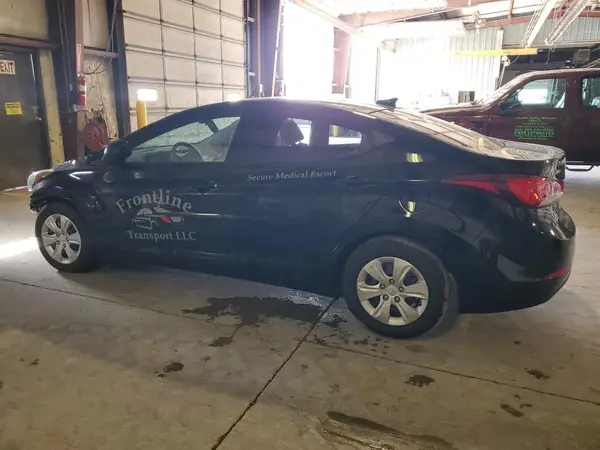 5NPDH4AE0GH750832 2016 HYUNDAI ELANTRA - Image 2