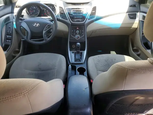 5NPDH4AE0GH754590 2016 HYUNDAI ELANTRA - Image 8