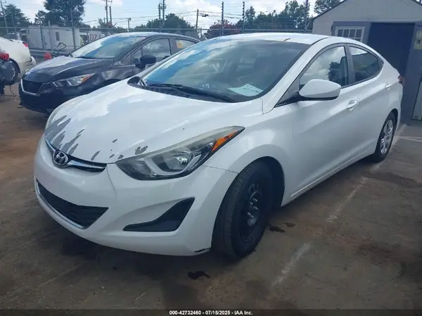5NPDH4AE0GH754699 2016 HYUNDAI ELANTRA - Image 2