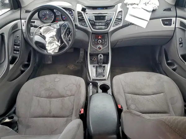 5NPDH4AE0GH755240 2016 HYUNDAI ELANTRA - Image 8