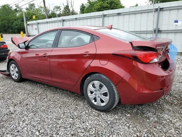5NPDH4AE0GH759076 2016 HYUNDAI ELANTRA - Image 2