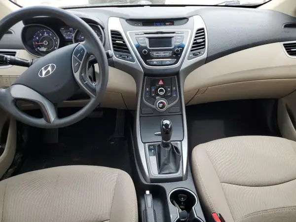 5NPDH4AE0GH759840 2016 HYUNDAI ELANTRA - Image 8