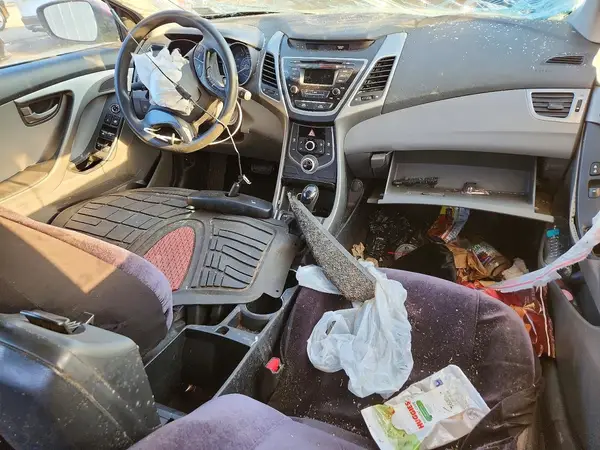 5NPDH4AE0GH761622 2016 HYUNDAI ELANTRA - Image 8