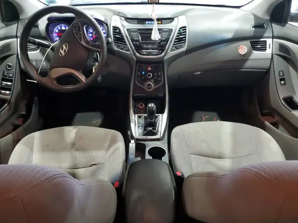 5NPDH4AE0GH762172 2016 HYUNDAI ELANTRA - Image 8