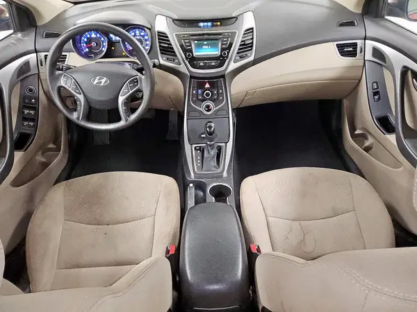 5NPDH4AE0GH764620 2016 HYUNDAI ELANTRA - Image 8