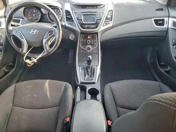 5NPDH4AE0GH765735 2016 HYUNDAI ELANTRA - Image 8