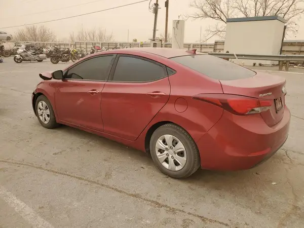 5NPDH4AE0GH768084 2016 HYUNDAI ELANTRA - Image 2