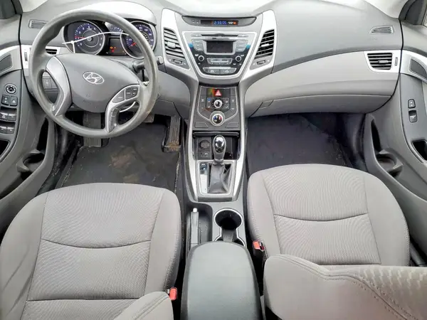5NPDH4AE0GH769204 2016 HYUNDAI ELANTRA - Image 8