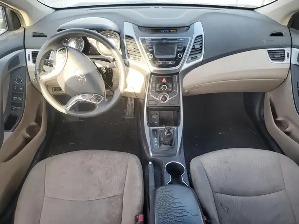 5NPDH4AE0GH770255 2016 HYUNDAI ELANTRA - Image 8