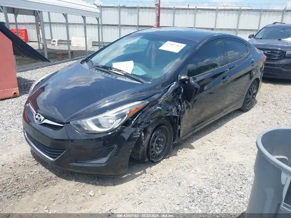 5NPDH4AE0GH770787 2016 HYUNDAI ELANTRA - Image 2