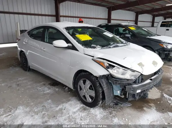 5NPDH4AE0GH771387 2016 HYUNDAI ELANTRA - Image 1