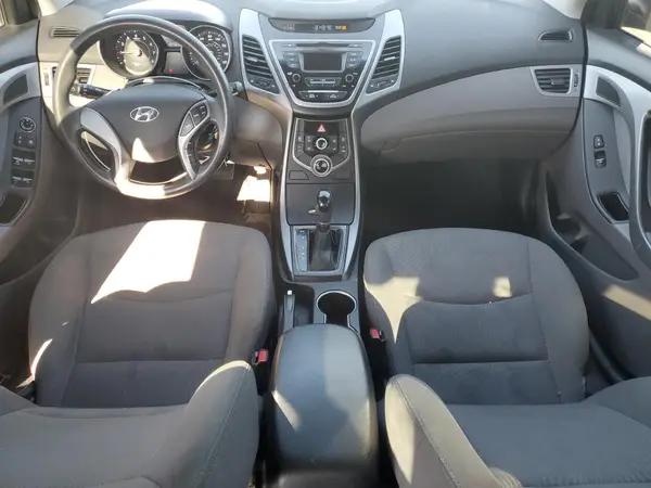 5NPDH4AE0GH771485 2016 HYUNDAI ELANTRA - Image 8