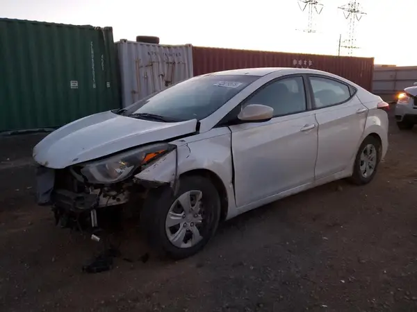 5NPDH4AE0GH772006 2016 HYUNDAI ELANTRA - Image 1