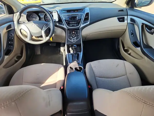 5NPDH4AE0GH773625 2016 HYUNDAI ELANTRA - Image 8