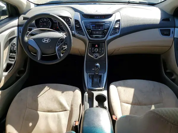 5NPDH4AE0GH776427 2016 HYUNDAI ELANTRA - Image 8