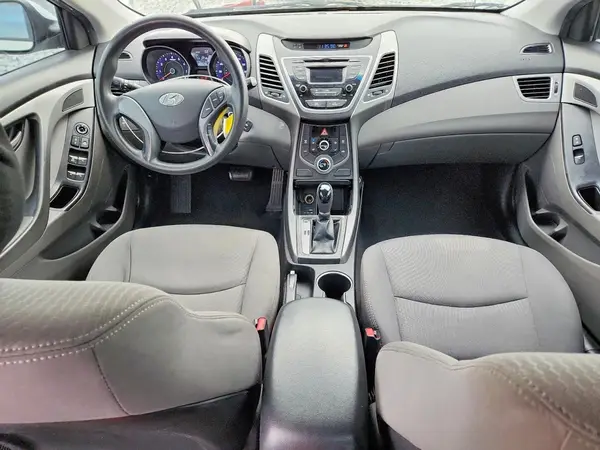 5NPDH4AE0GH777304 2016 HYUNDAI ELANTRA - Image 8