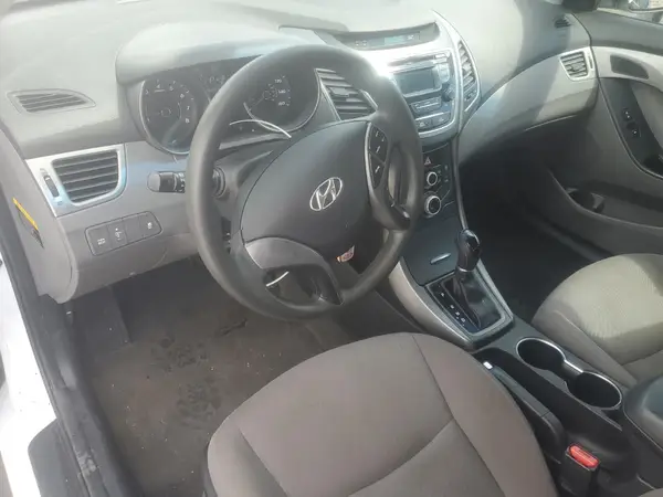 5NPDH4AE0GH777870 2016 HYUNDAI ELANTRA - Image 8