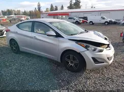 5NPDH4AE0GH779795 2016 HYUNDAI ELANTRA