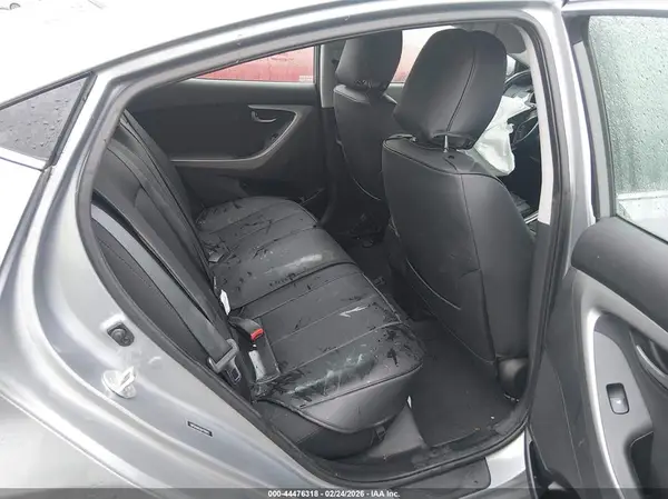 5NPDH4AE0GH780915 2016 HYUNDAI ELANTRA - Image 8