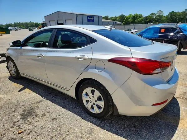 5NPDH4AE0GH781854 2016 HYUNDAI ELANTRA - Image 2