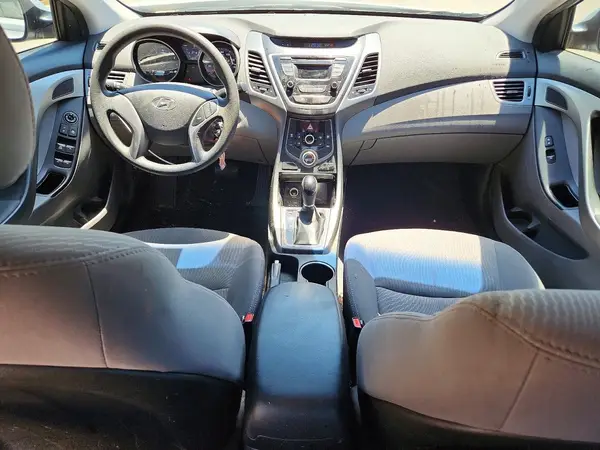 5NPDH4AE0GH781854 2016 HYUNDAI ELANTRA - Image 8