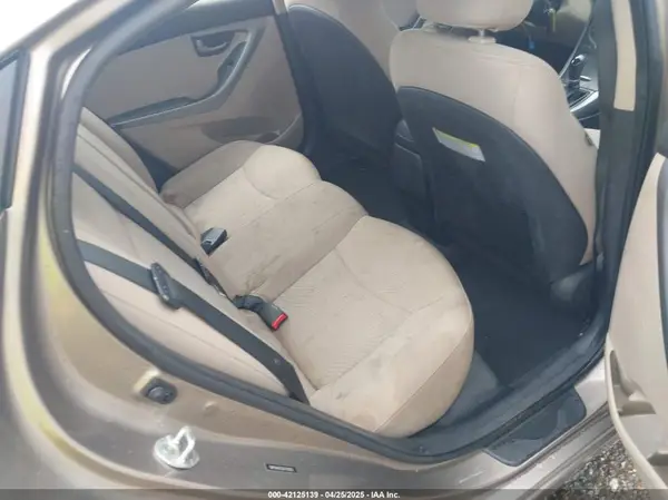 5NPDH4AE0GH782003 2016 HYUNDAI ELANTRA - Image 8