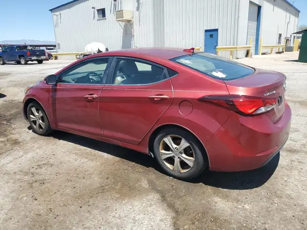 5NPDH4AE0GH786147 2016 HYUNDAI ELANTRA - Image 2