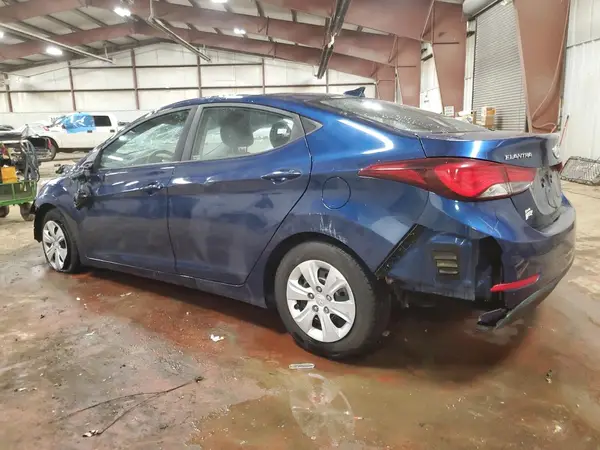 5NPDH4AE0GH786262 2016 HYUNDAI ELANTRA - Image 2