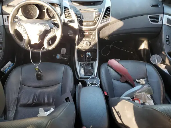 5NPDH4AE0GH786861 2016 HYUNDAI ELANTRA - Image 8