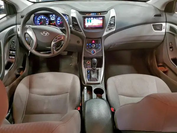 5NPDH4AE0GH786889 2016 HYUNDAI ELANTRA - Image 8