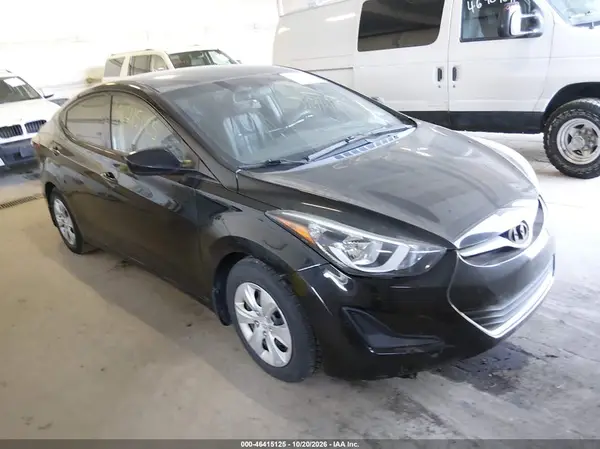 5NPDH4AE0GH787136 2016 HYUNDAI ELANTRA - Image 1