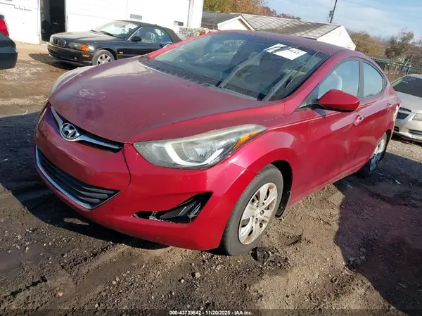 5NPDH4AE0GH788786 2016 HYUNDAI ELANTRA - Image 2