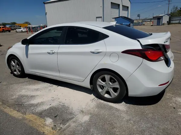 5NPDH4AE0GH789081 2016 HYUNDAI ELANTRA - Image 2