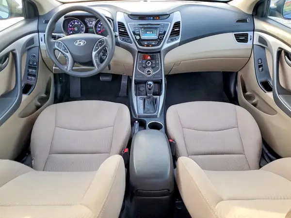 5NPDH4AE0GH790022 2016 HYUNDAI ELANTRA - Image 8