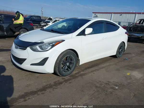 5NPDH4AE0GH791722 2016 HYUNDAI ELANTRA - Image 2