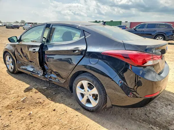 5NPDH4AE0GH791851 2016 HYUNDAI ELANTRA - Image 2