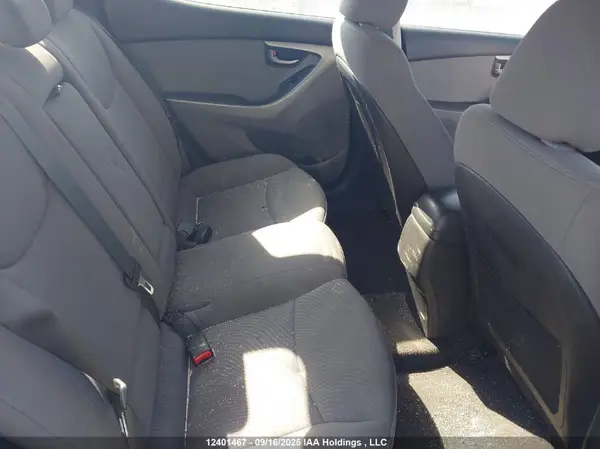 5NPDH4AE0GH792353 2016 HYUNDAI ELANTRA - Image 8