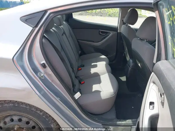 5NPDH4AE0GH792417 2016 HYUNDAI ELANTRA - Image 8