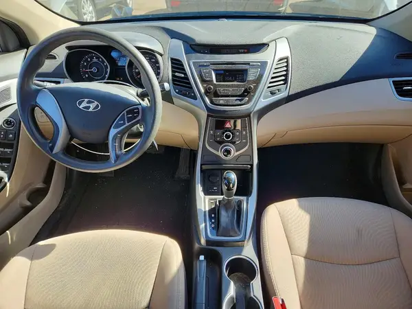 5NPDH4AE0GH792644 2016 HYUNDAI ELANTRA - Image 8