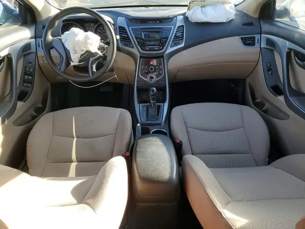 5NPDH4AE0GH793681 2016 HYUNDAI ELANTRA - Image 8