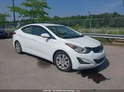 5NPDH4AE0GH796418 2016 HYUNDAI ELANTRA