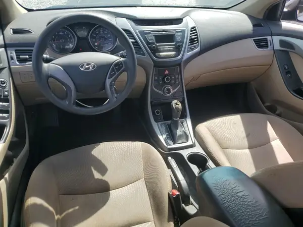 5NPDH4AE0GH796726 2016 HYUNDAI ELANTRA - Image 8