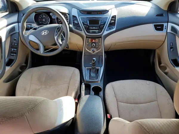5NPDH4AE0GH797522 2016 HYUNDAI ELANTRA - Image 8