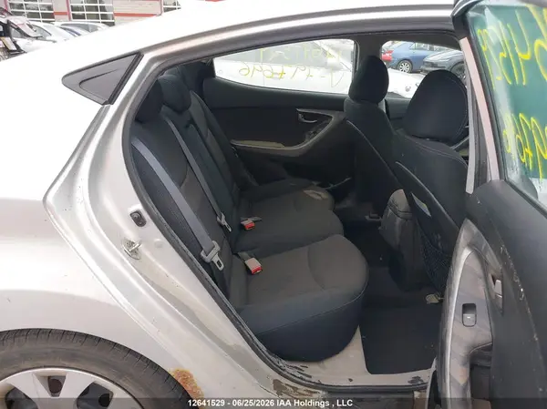 5NPDH4AE0GH797696 2016 HYUNDAI ELANTRA - Image 8